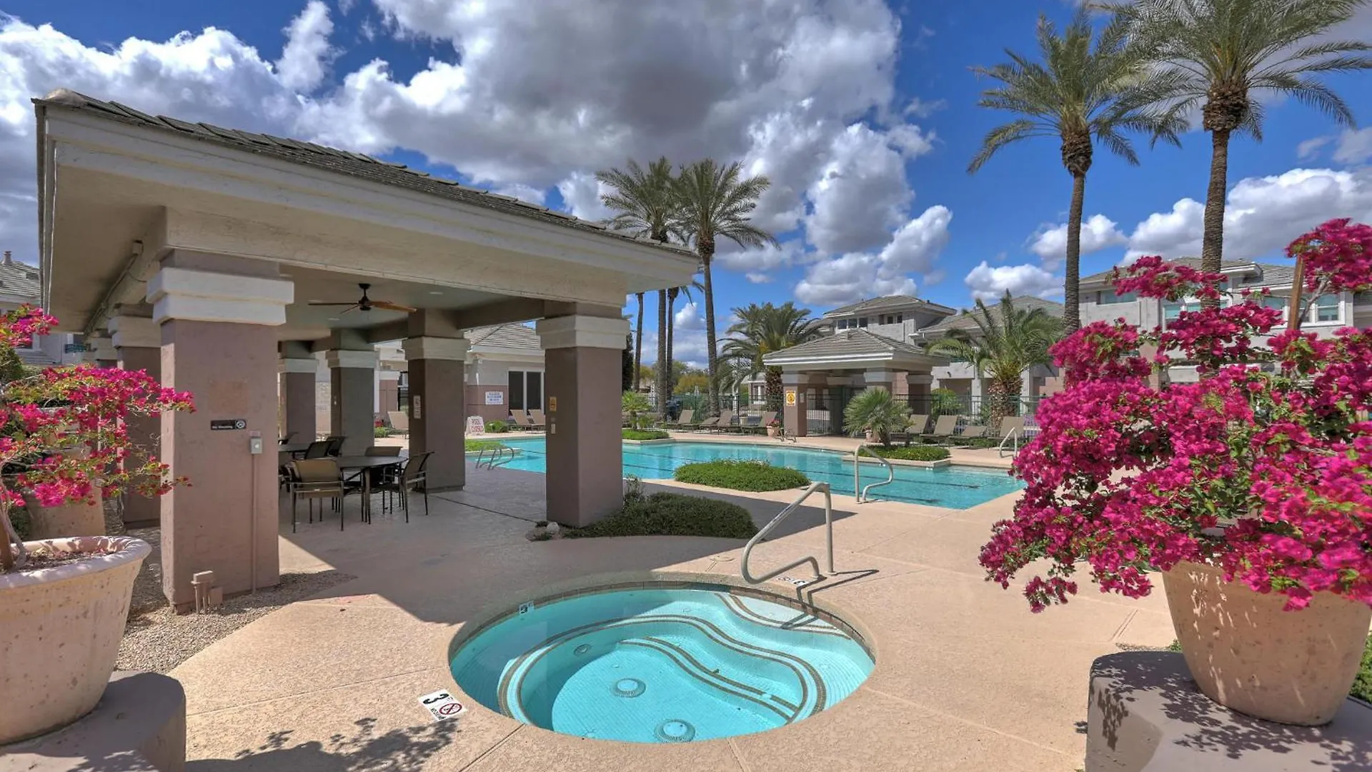 Ferienhaus Well Appointed Condo Near The Westin Kierland Spa Scottsdale