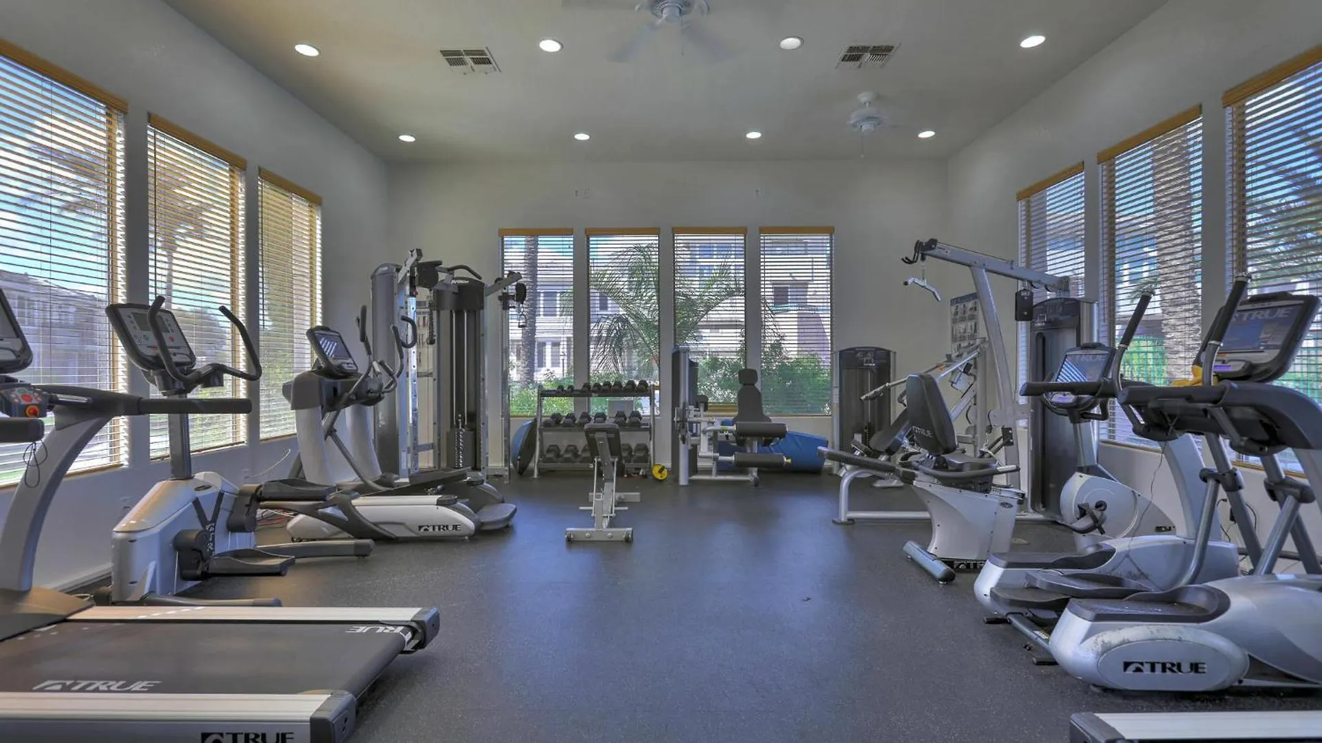Well Appointed Condo Near The Westin Kierland Spa Scottsdale